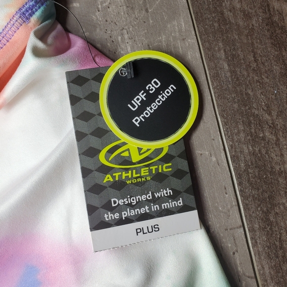 NWT Athletic Works Girls Active Tumble Short Size XL 14/16 Multicolor Tie-Dye - Picture 4 of 13